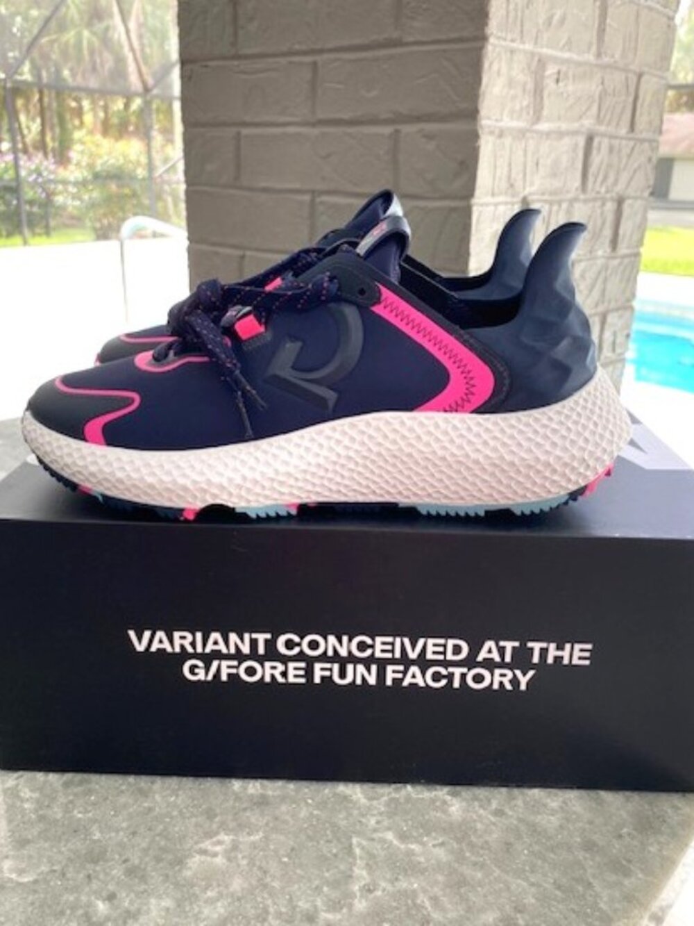 G/FORE Women's Golf Shoe MG4X2 Debossed Cross Trainer Blue Size 8
